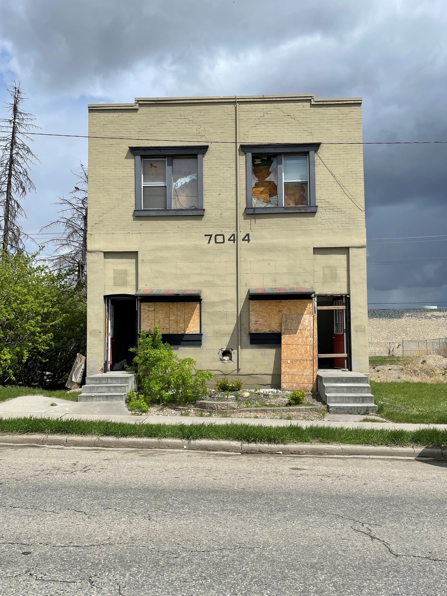 7044 Ogden RD SE - Building only