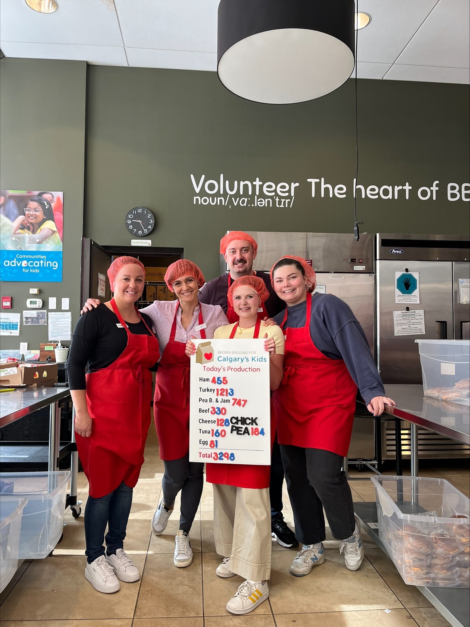 Ward 1 Team volunteering at Brown Bagging for Calgary's Kids.