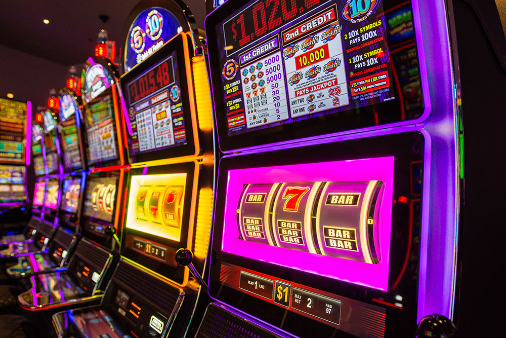 Slot machines at the Deerfoot Inn & Casino