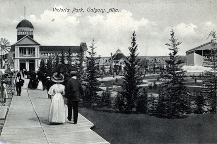 Victoria Park grounds postcard