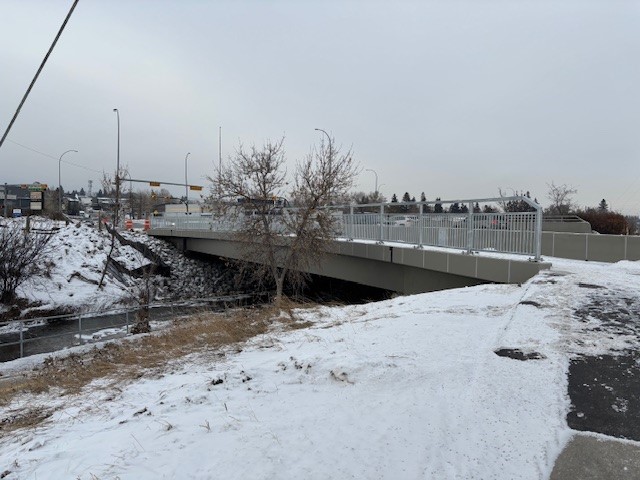 Completed work on 41 Avenue bridge