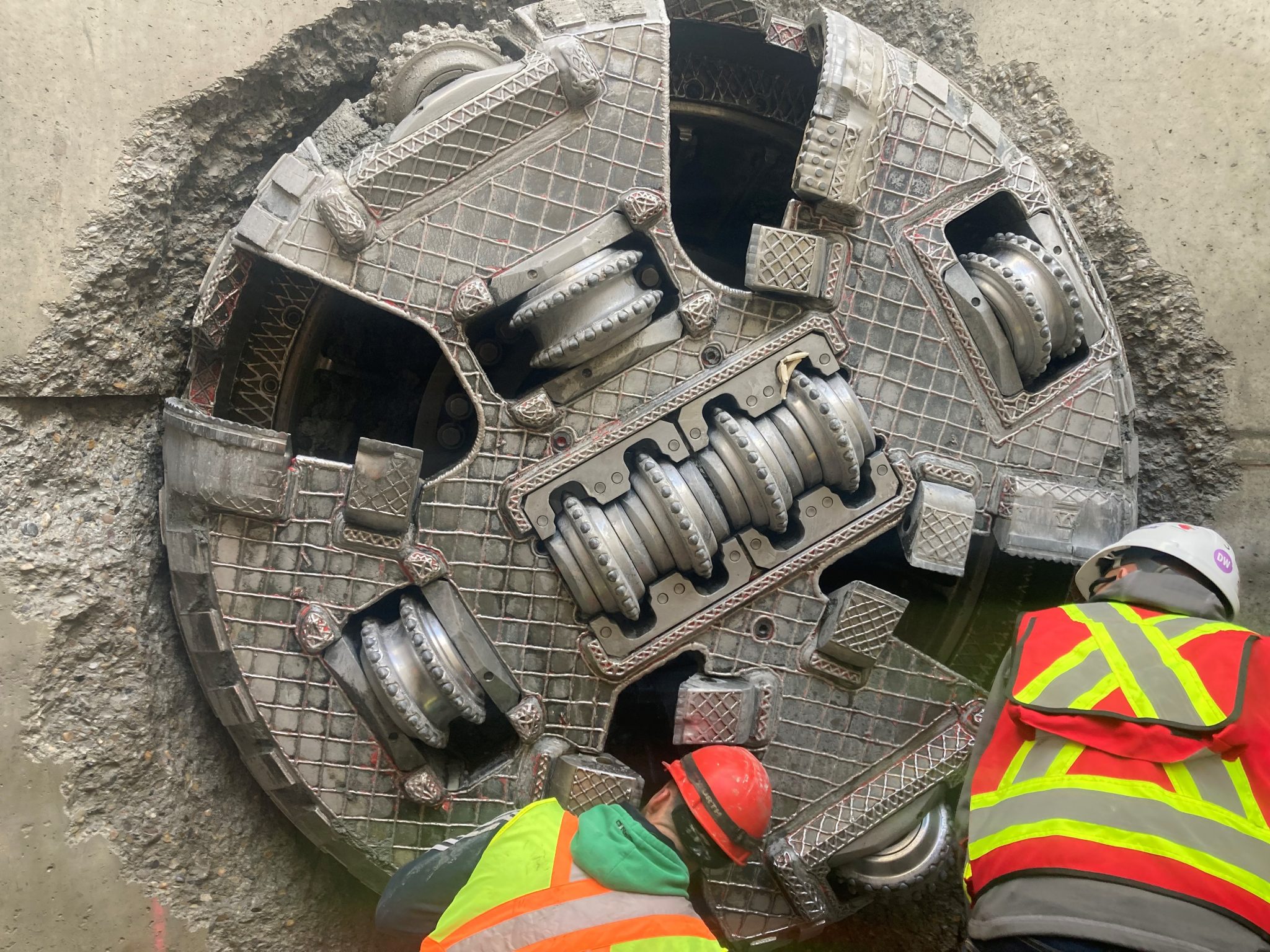 Main tunnel breach close