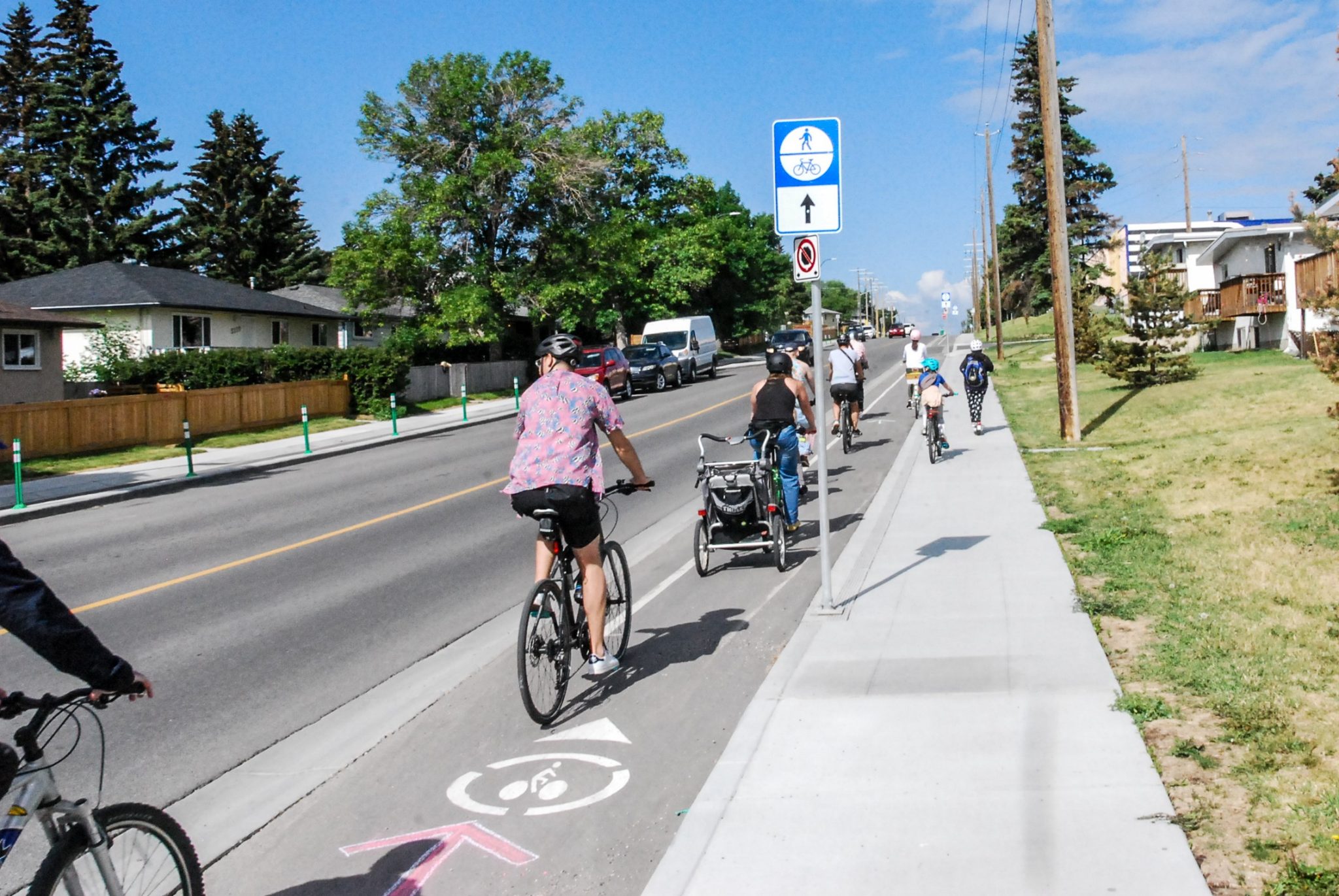 one-way-cycle-tracks-neighbourhood-street-policy